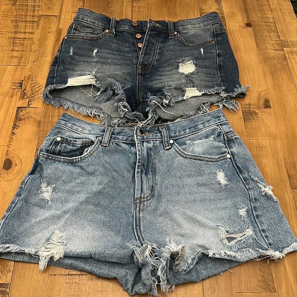 2 Denim Shorts Bundle Deal Sz 3/26, Sz S